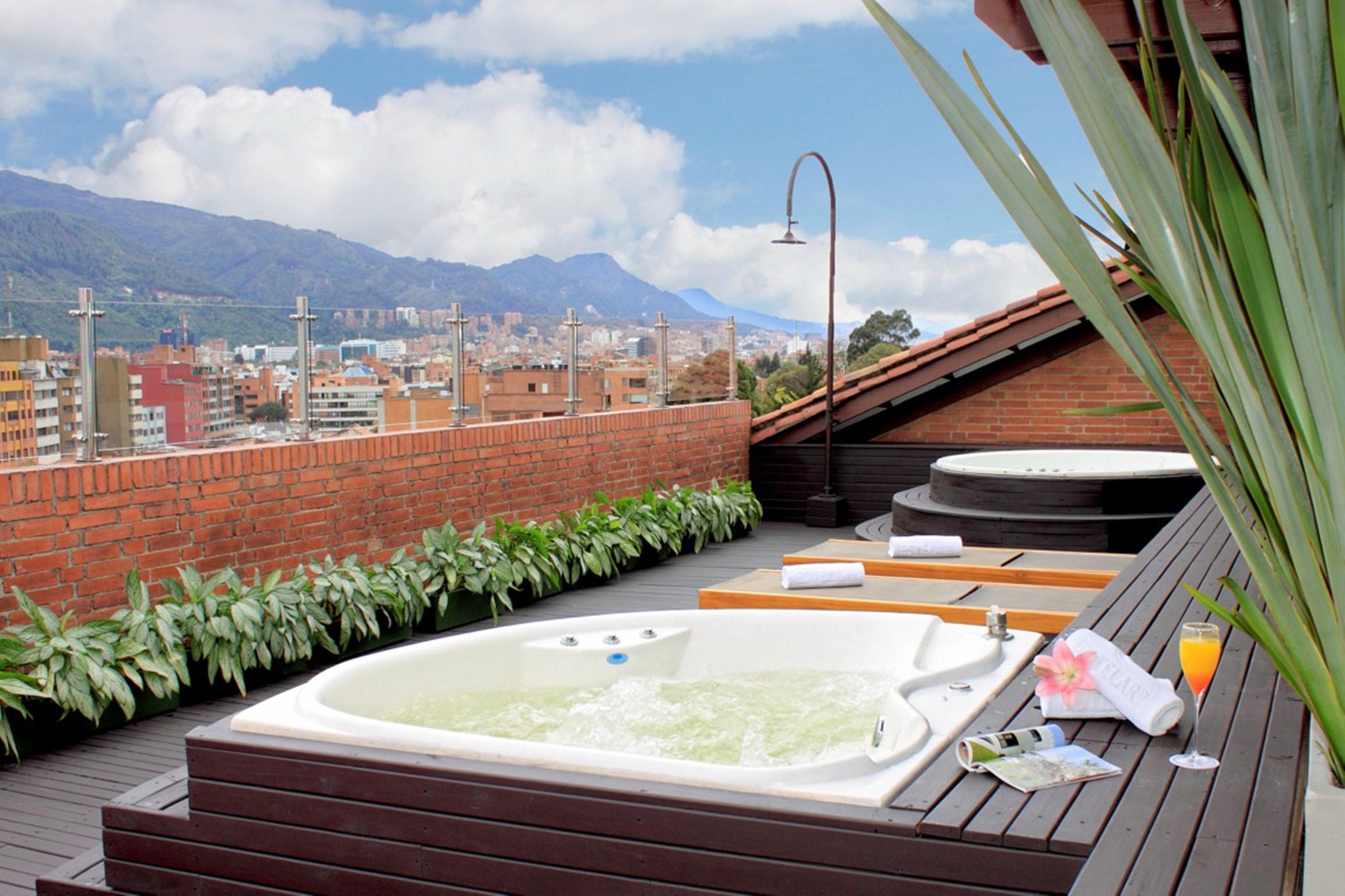 Hotel Estelar La Fontana Bogotá Zewnętrze zdjęcie Rooftop Jacuzzi