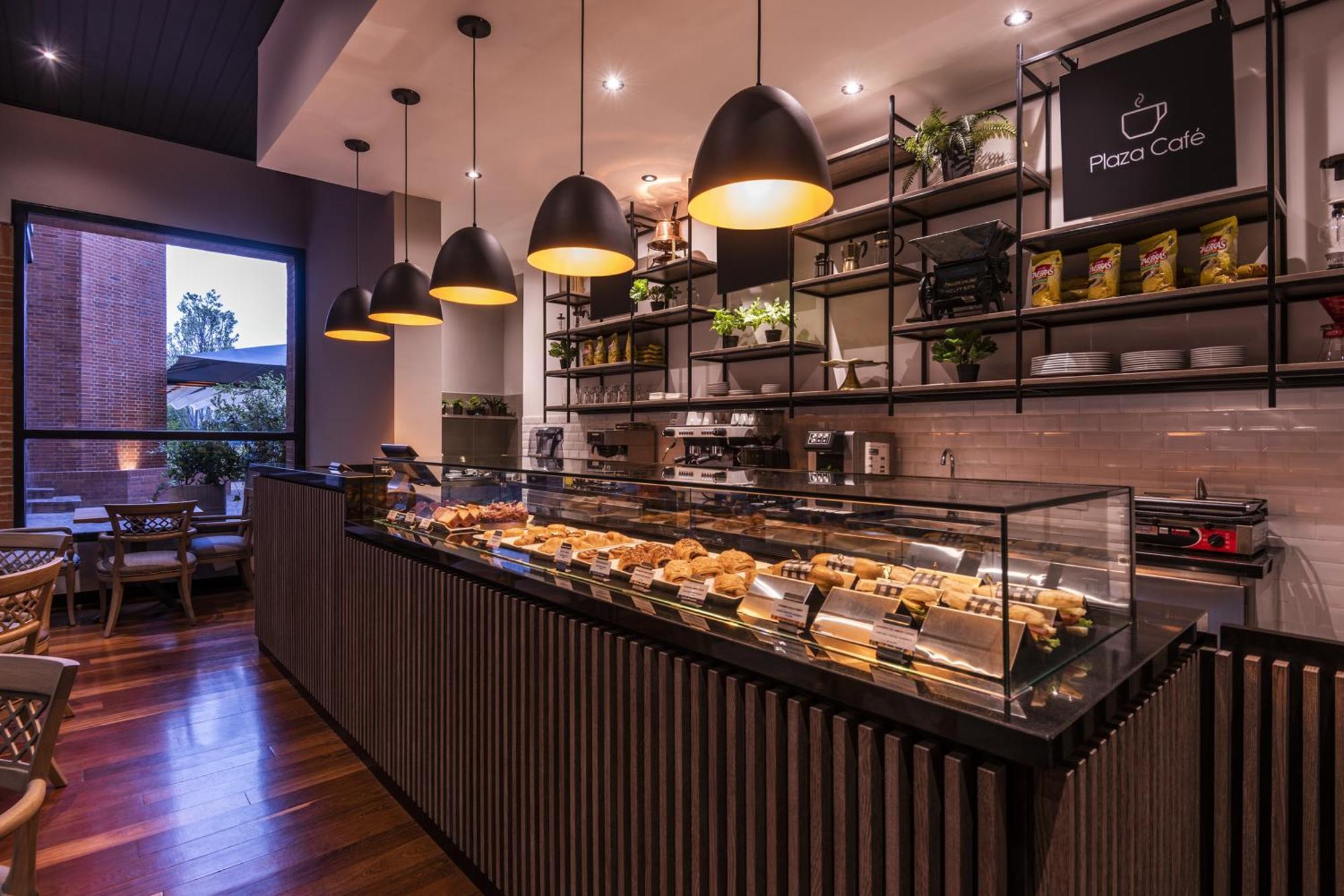 Hotel Estelar La Fontana Bogotá Zewnętrze zdjęcie Pizza Express, Bath